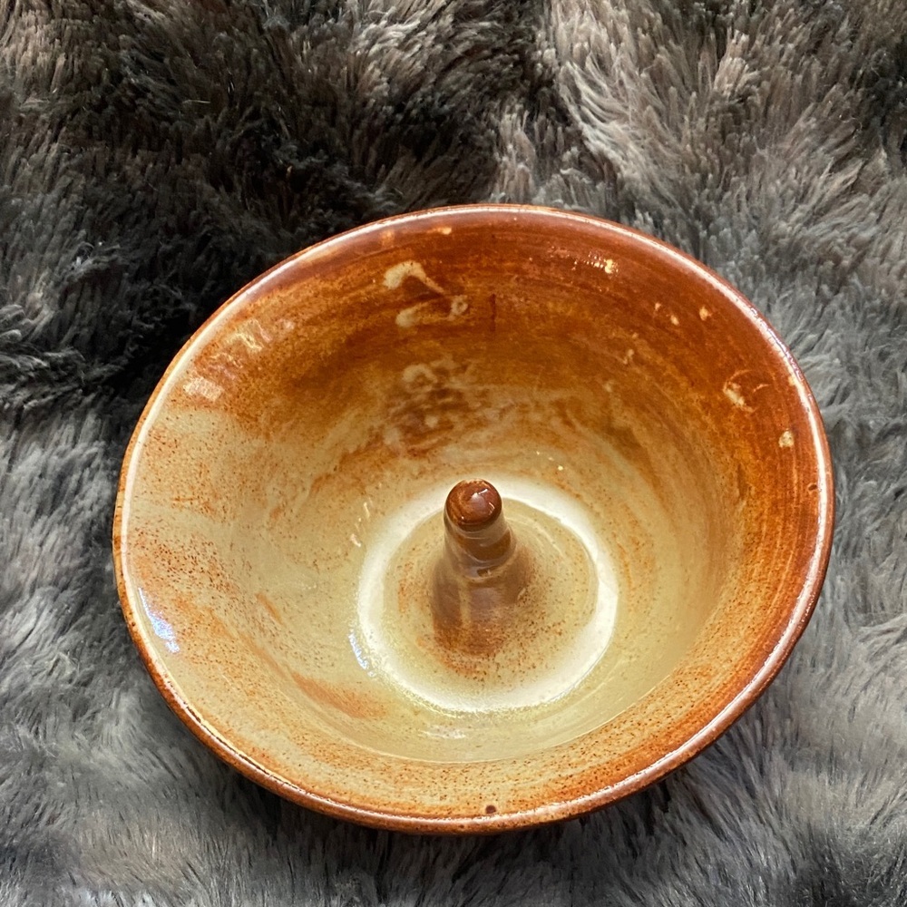 Handcrafted Ceramic ring holder - Brown and Cream